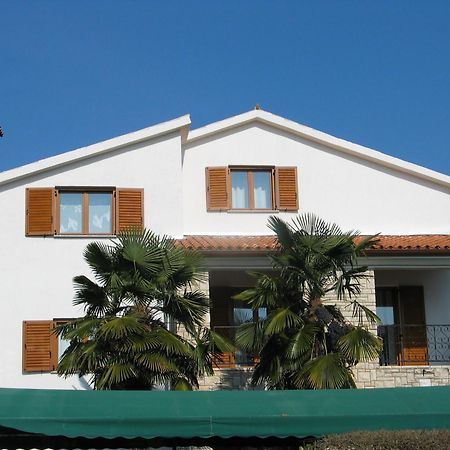 B&B Moderno Fažana Kültér fotó