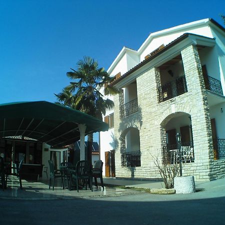 B&B Moderno Fažana Kültér fotó