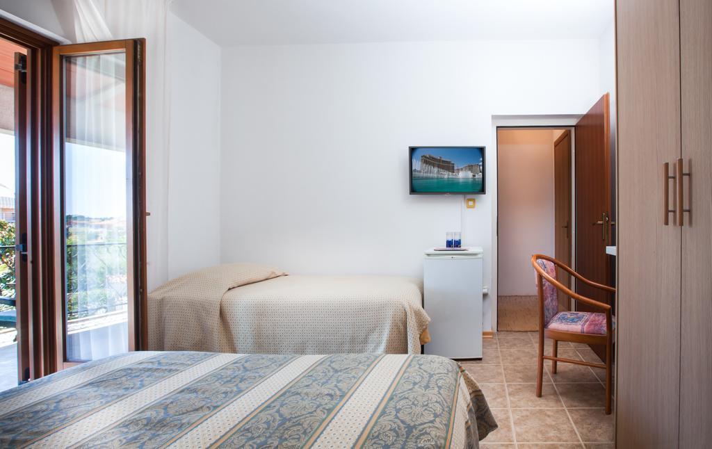 B&B Moderno Fažana Szoba fotó
