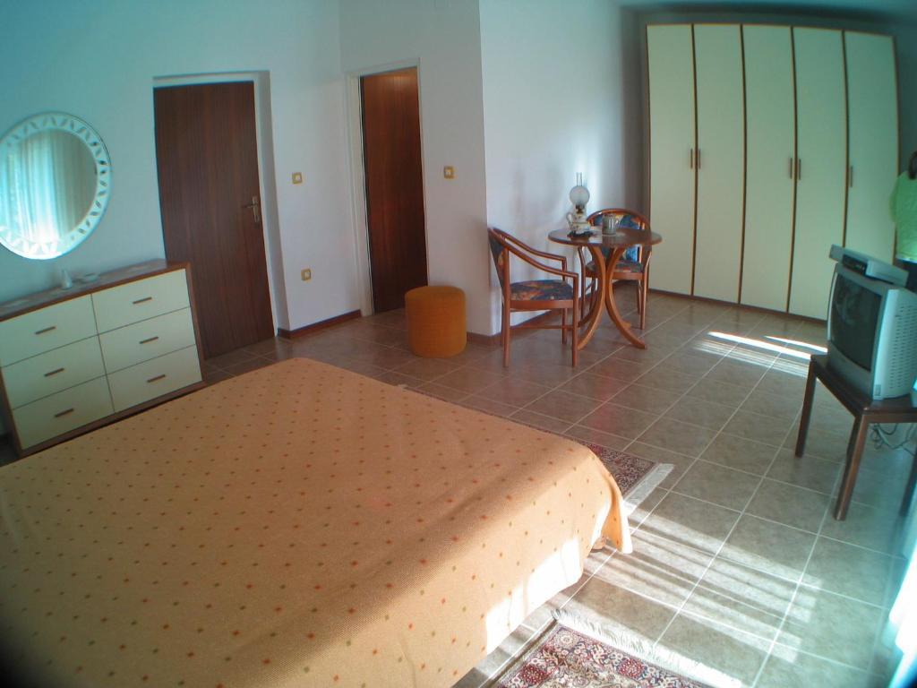 B&B Moderno Fažana Szoba fotó
